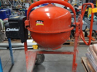 Verrijbare betonmolen lescha - afbeelding 1 van  5