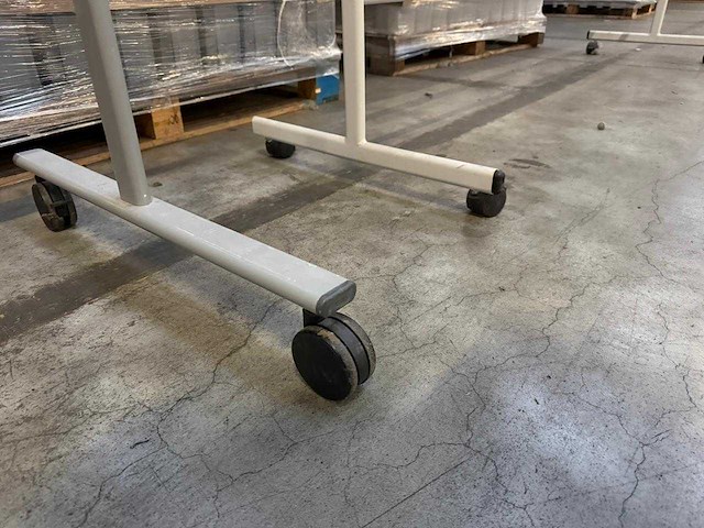 Verrijdbaar - whiteboards en flipovers - afbeelding 2 van  4