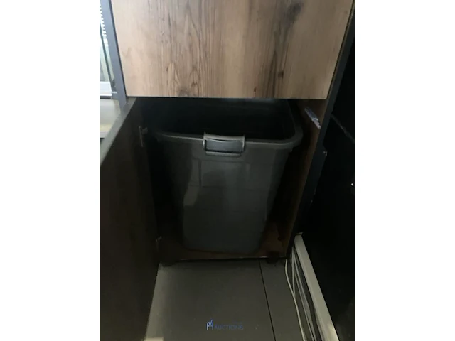 Verrijdbaar formica vuilnismeubel - afbeelding 2 van  2