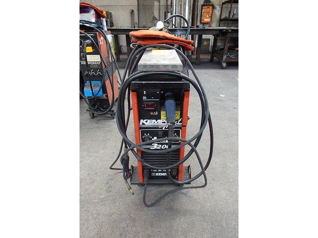 Verrijdbaar lasapparaat kemppi - afbeelding 1 van  6