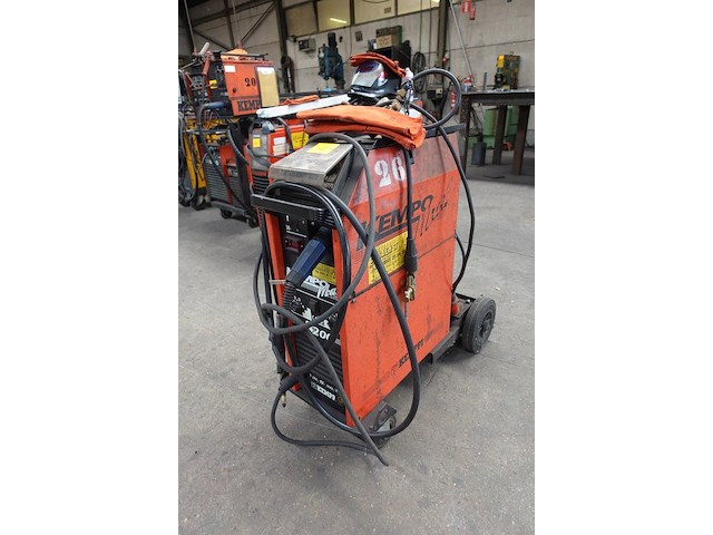 Verrijdbaar lasapparaat kemppi - afbeelding 3 van  6