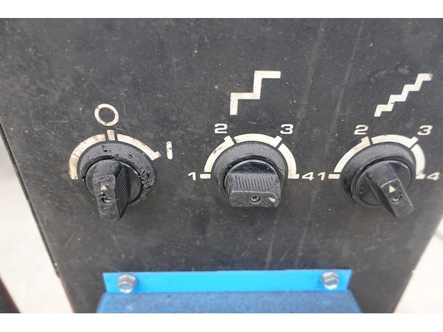 Verrijdbaar lasapparaat kemppi - afbeelding 6 van  7