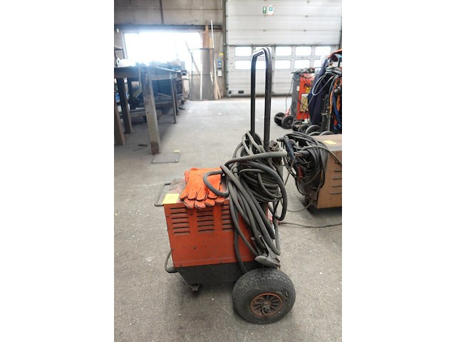 Verrijdbaar lasapparaat kemppi - afbeelding 3 van  5