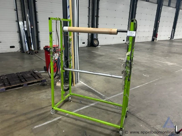 Verrijdbaar metalen dispenser voor folie - afbeelding 1 van  1