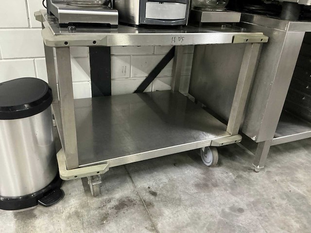 Verrijdbaar onderstel - afbeelding 1 van  2