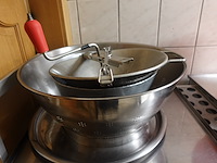 Verrijdbaar rek + inhoud - afbeelding 4 van  10