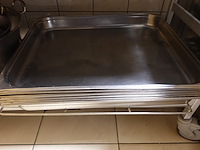 Verrijdbaar rek + inhoud - afbeelding 10 van  10