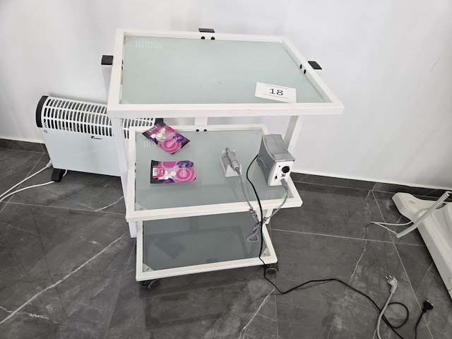 Verrijdbaar tafel + frees - afbeelding 2 van  6