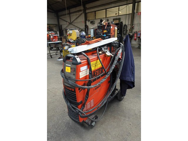 Verrijdbaar tig lasapparaat kemppi - afbeelding 3 van  7