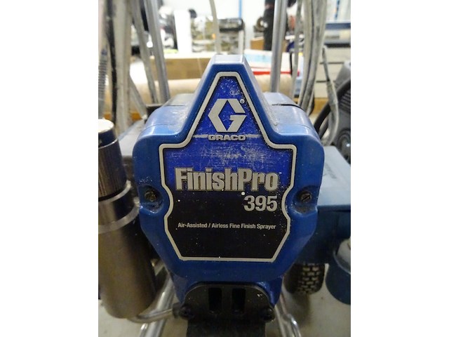 Verrijdbaar verfspuitmachine graco - afbeelding 4 van  4