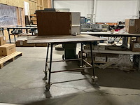 Verrijdbaar werktafeltje - afbeelding 1 van  3