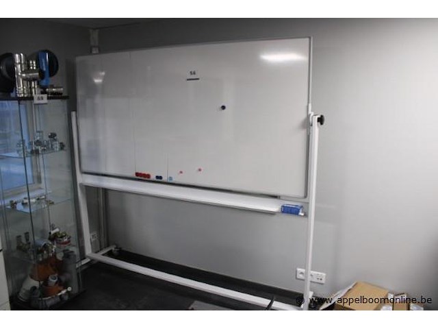 Verrijdbaar whiteboard - afbeelding 1 van  1