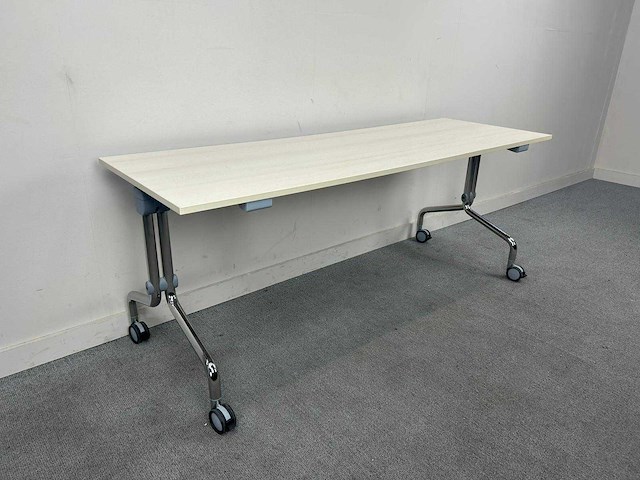 Verrijdbaar/klaptafel - tafels (4x) - afbeelding 1 van  9