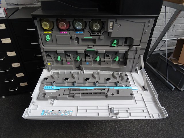Verrijdbare all in one printer ricoh - afbeelding 6 van  7
