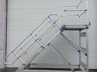 Verrijdbare alu magazijntrap creaxess - afbeelding 1 van  6