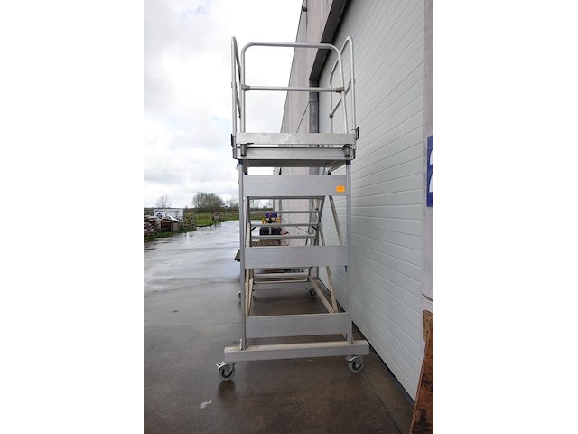Verrijdbare alu magazijntrap creaxess - afbeelding 5 van  6