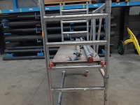 Verrijdbare alu stelling altrex - afbeelding 2 van  5