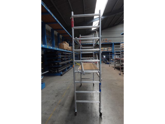 Verrijdbare alu stelling euro scafold - afbeelding 3 van  7