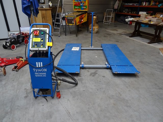 Verrijdbare autobrug tyreon - afbeelding 1 van  7