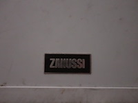 Verrijdbare bakdiepvries zanussi - afbeelding 2 van  4