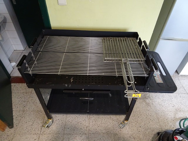 Verrijdbare barbeque metro - afbeelding 2 van  4