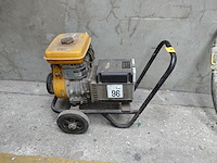 Verrijdbare benzine generator robin - afbeelding 3 van  10