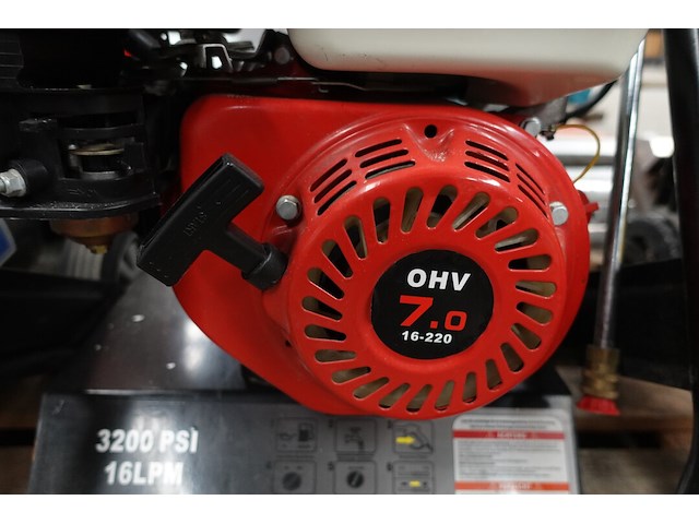 Verrijdbare benzine-hogedrukreiniger - afbeelding 9 van  10