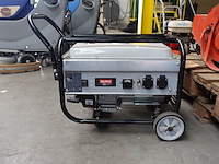 Verrijdbare benzinegenerator duro pro - afbeelding 1 van  12