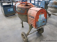 Verrijdbare betonmolen atika - afbeelding 2 van  2