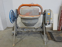 Verrijdbare betonmolen omaer - afbeelding 2 van  7
