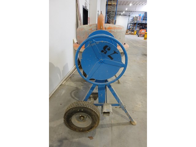 Verrijdbare betonmolen omaer - afbeelding 4 van  7