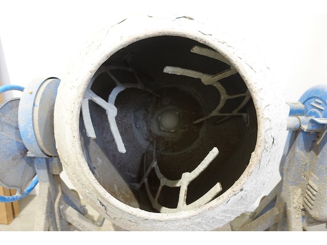 Verrijdbare betonmolen omaer - afbeelding 8 van  8