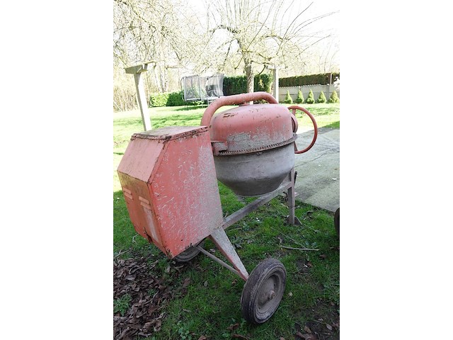 Verrijdbare betonmolen - afbeelding 4 van  5