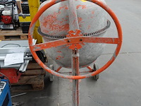 Verrijdbare betonmolen - afbeelding 3 van  4