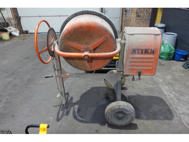 Verrijdbare betonneuze atika - afbeelding 3 van  6