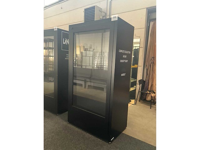 Verrijdbare beursstand met tv sony - afbeelding 4 van  11