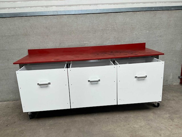 Verrijdbare blokvlak snijtafel - afbeelding 2 van  2