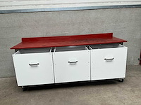 Verrijdbare blokvlak snijtafel - afbeelding 2 van  2