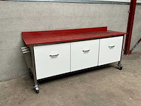 Verrijdbare blokvlak snijtafel - afbeelding 1 van  5