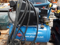 Verrijdbare compressor airpress - afbeelding 1 van  4