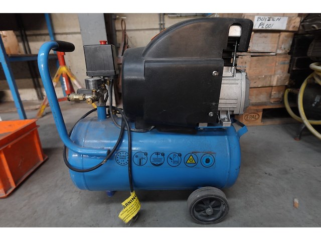 Verrijdbare compressor airpress - afbeelding 1 van  4