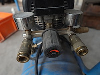 Verrijdbare compressor airpress - afbeelding 4 van  4