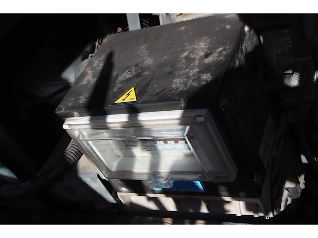Verrijdbare compressor atlas copco xas 46, bj 1999, cap 20,4kw, compleet met toebehoren - afbeelding 6 van  8