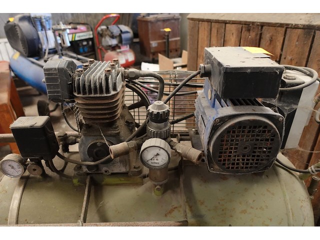 Verrijdbare compressor atro - afbeelding 8 van  10