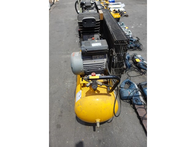 Verrijdbare compressor ironside - afbeelding 2 van  4