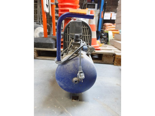 Verrijdbare compressor master - afbeelding 2 van  3