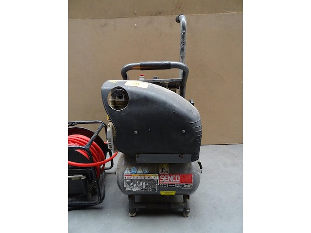Verrijdbare compressor senco - afbeelding 2 van  6
