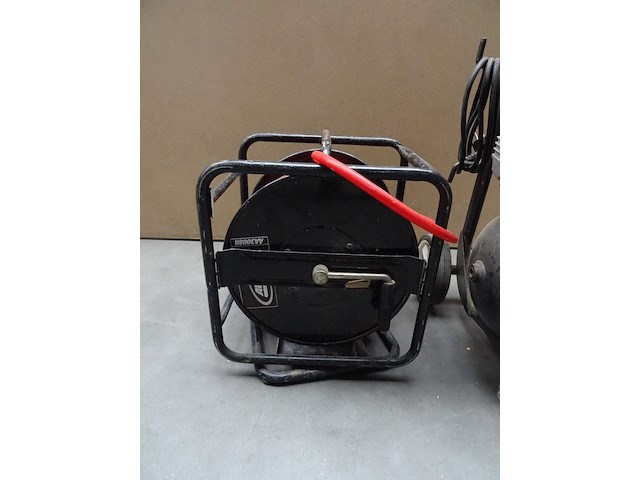 Verrijdbare compressor senco - afbeelding 3 van  6