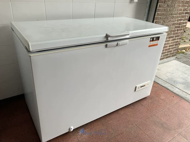 Verrijdbare diepvrieskast whirlpool - afbeelding 1 van  6