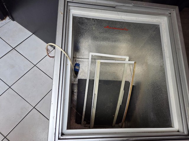 Verrijdbare diepvrieskoffer voor ijsjes metalfrio - afbeelding 3 van  5
